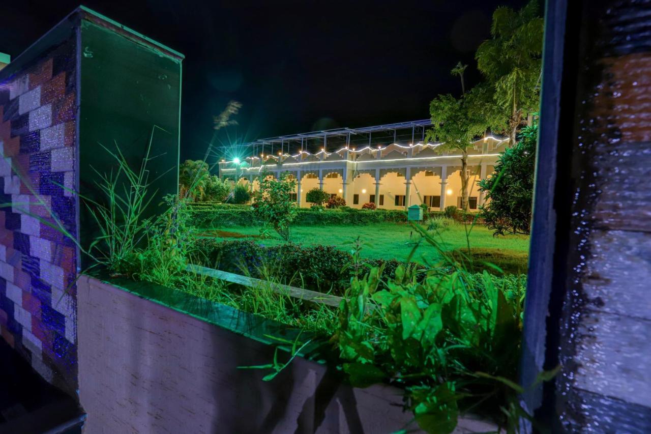 Brindavan Garden Resort & Spa Krishnarajasagara Экстерьер фото