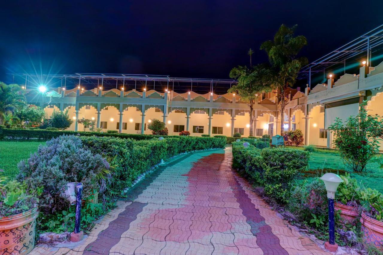 Brindavan Garden Resort & Spa Krishnarajasagara Экстерьер фото
